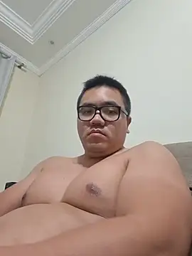 awesometeacher33 online show from July 13, 2:58 am