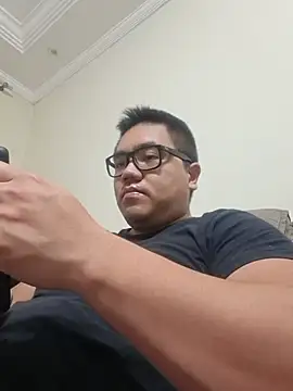 awesometeacher33 online show from July 19, 3:54 am