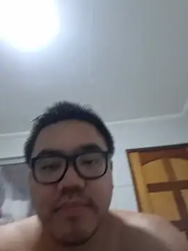 awesometeacher33 online show from July 29, 5:22 pm