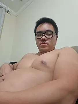 awesometeacher33 online show from August 2, 1:59 am