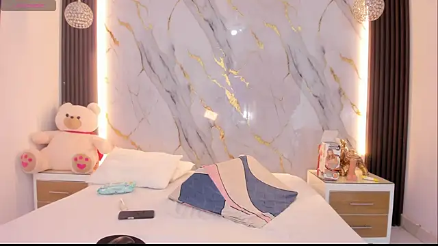 lunastorm  online show from September 15, 9:59 pm