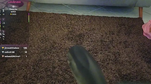 Snapshot of YuliethPetite chatting on February 3, 11:15 am YuliethPetite online show from February 3, 11:15 am