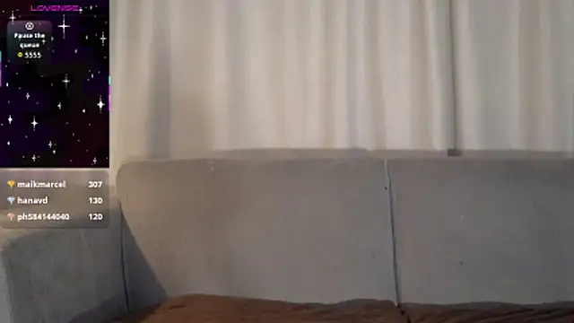 Snapshot of YuliethPetite chatting on February 5, 12:10 pm YuliethPetite online show from February 5, 12:10 pm