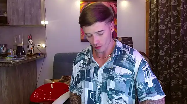 Ryannblue07 online show from March 14, 2:20 am