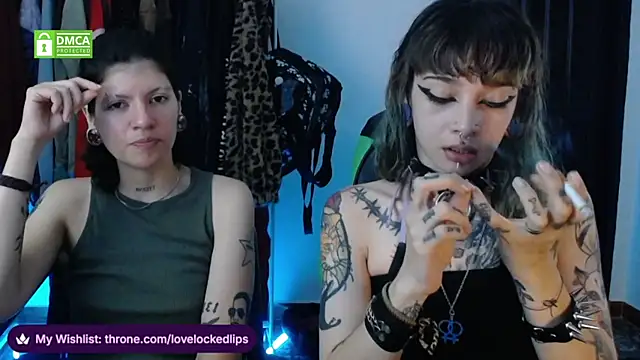 Snapshot of lovelockedlips chatting on May 29, 2:31 am lovelockedlips online show from May 29, 2:31 am