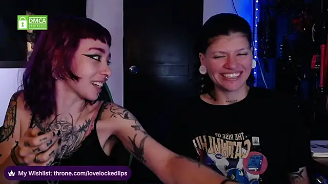 Snapshot of lovelockedlips chatting on July 19, 5:38 pm lovelockedlips online show from July 19, 5:38 pm