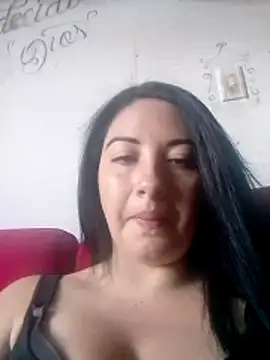 melisamoon  online show from April 4, 6:49 pm