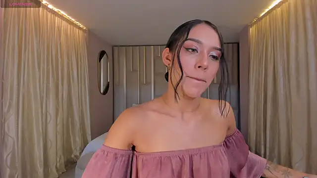 AmaliaCrus online show from January 6, 8:34 pm