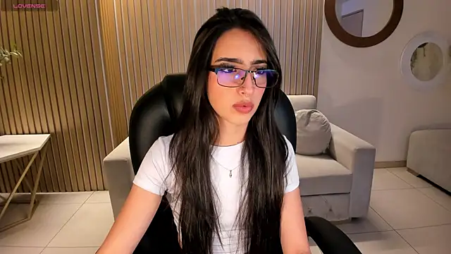 LarisaSmirnov online show from October 23, 4:34 am