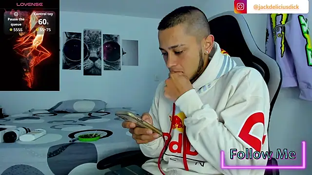 Snapshot of jackdeliciusdick chatting on November 27, 8:38 am jackdeliciusdick online show from November 27, 8:38 am