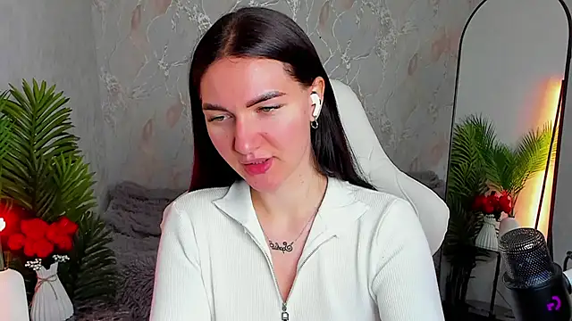 babyisperfect online show from May 2, 1:21 am