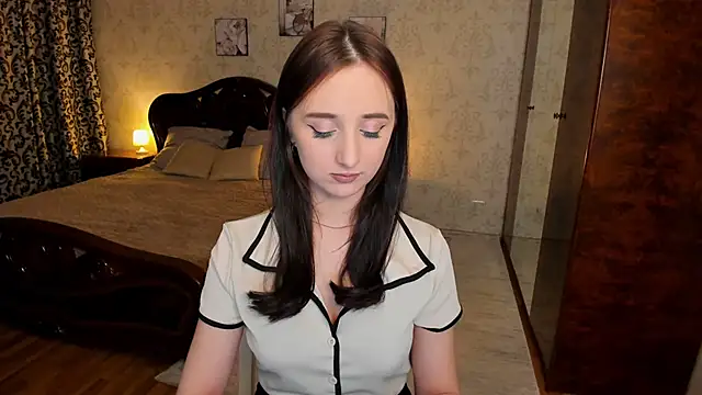 JulietMonli online show from February 7, 7:39 pm