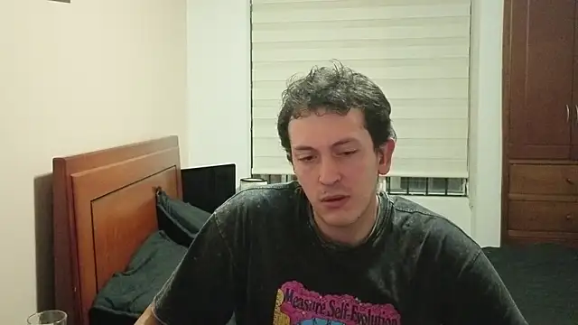 Snapshot of hardaftercum chatting on May 21, 2:51 am hardaftercum online show from May 21, 2:51 am