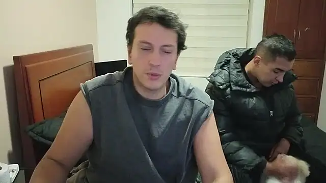 Snapshot of hardaftercum chatting on July 25, 2:31 am hardaftercum online show from July 25, 2:31 am