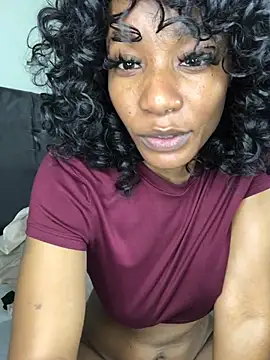 Snapshot of Miss__Mandy chatting on May 8, 9:09 pm Miss Mandy online show from May 8, 9:09 pm