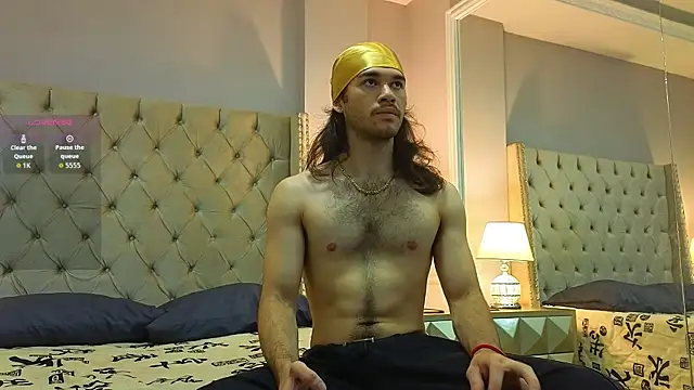 Snapshot of FreyrVik chatting on September 10, 2:28 pm FreyrVik online show from September 10, 2:28 pm