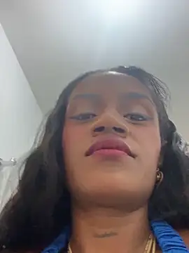 Snapshot of karol_f00x chatting on November 23, 2:00 am karol f00x online show from November 23, 2:00 am