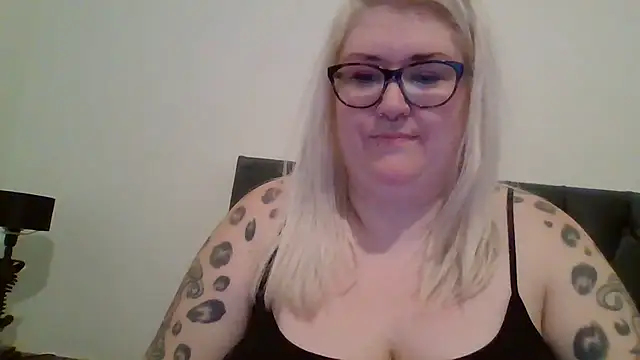 Sizzling Indie36 online show from March 21, 11:34 pm