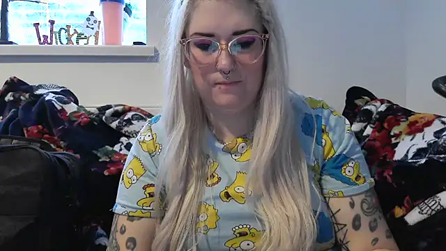 Sizzling Indie36 online show from October 25, 3:18 pm