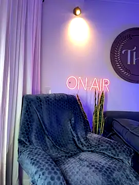 Snapshot of thiagoferrari2 chatting on October 16, 6:14 am thiagoferrari2 online show from October 16, 6:14 am