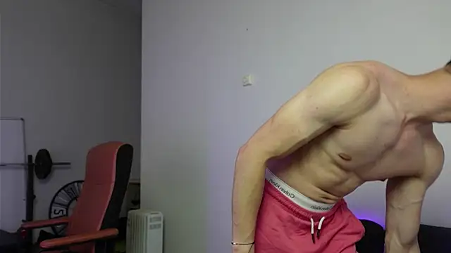 Snapshot of Brad_Holloway chatting on September 19, 12:50 pm Brad Holloway online show from September 19, 12:50 pm