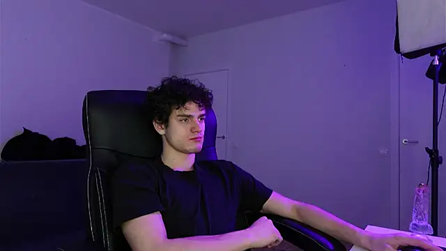 Brad Holloway online show from January 11, 7:13 am