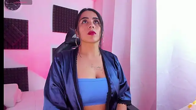 hannarusso online show from September 30, 8:47 pm