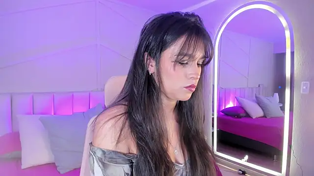 Snapshot of Eimmy_bm chatting on November 26, 7:48 pm Eimmy bm online show from November 26, 7:48 pm