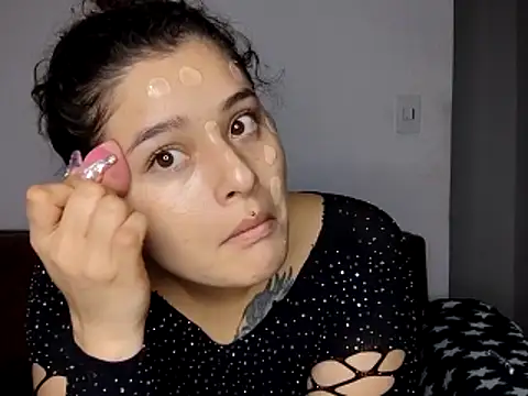 LilithAndKai online show from November 27, 8:33 pm