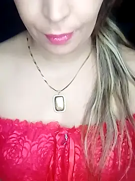 Snapshot of Maya-Moon chatting on November 24, 8:14 am Maya-Moon online show from November 24, 8:14 am