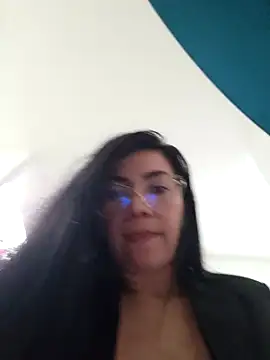 Snapshot of scarlet_evanss chatting on March 15, 12:45 pm scarlet evanss online show from March 15, 12:45 pm