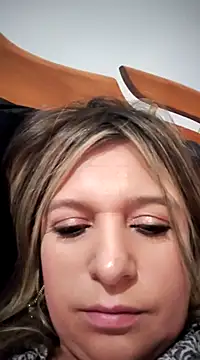 Snapshot of Samanta_SS chatting on March 16, 6:20 am Samanta SS online show from March 16, 6:20 am