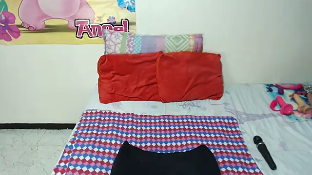 Snapshot of Samanta_SS chatting on November 8, 7:30 am Samanta SS online show from November 8, 7:30 am