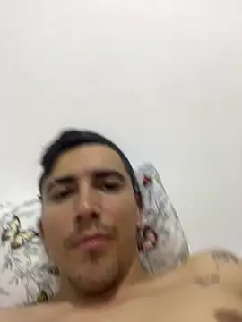 pareja curiosa19 online show from January 15, 4:06 am