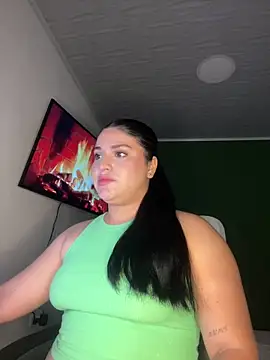 pareja curiosa19 online show from June 15, 12:13 am