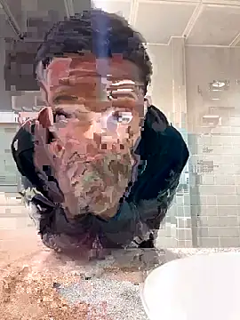 Snapshot of 9blk chatting on March 8, 3:21 am 9blk online show from March 8, 3:21 am