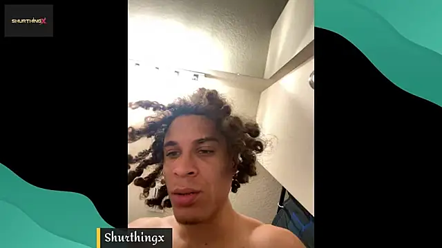 Snapshot of shurthingx chatting on June 12, 10:52 pm shurthingx online show from June 12, 10:52 pm