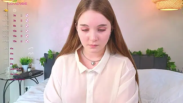 ConstanceHelms online show from September 22, 5:09 am