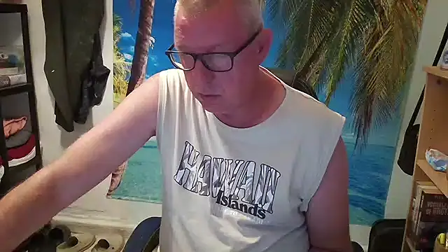JamesBauer online show from June 18, 4:46 am