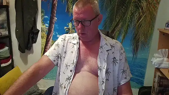 JamesBauer online show from June 27, 4:17 am