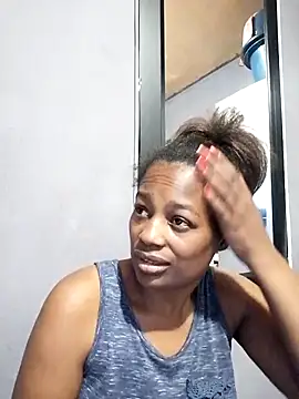 sexylira online show from September 24, 10:40 am