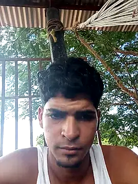 317894 online show from December 4, 5:21 pm