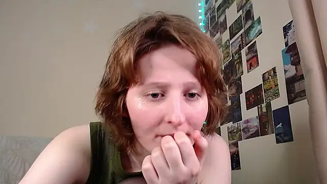 c0ralynx online show from March 18, 9:52 am