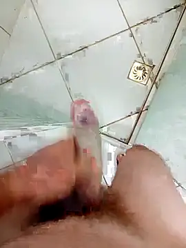 Snapshot of Dglo0000 chatting on March 19, 12:58 am Dglo0000 online show from March 19, 12:58 am