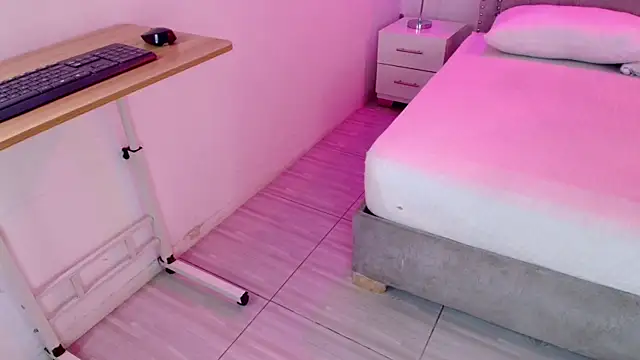 Lia adamsss online show from June 11, 3:48 am