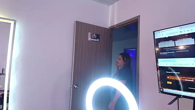 Lia adamsss online show from July 17, 3:35 am