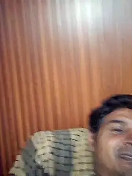 johnny8731 online show from February 25, 2:27 pm