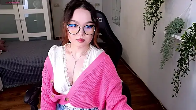 maddymystie online show from March 17, 12:57 pm