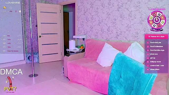 vinkiepinkie online show from February 11, 4:12 pm