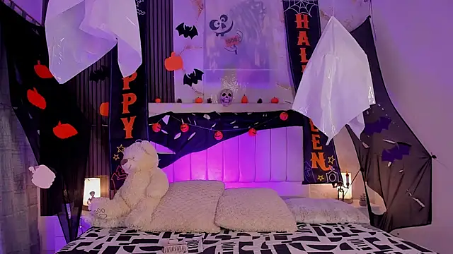 peachandtyron  online show from November 4, 3:27 am